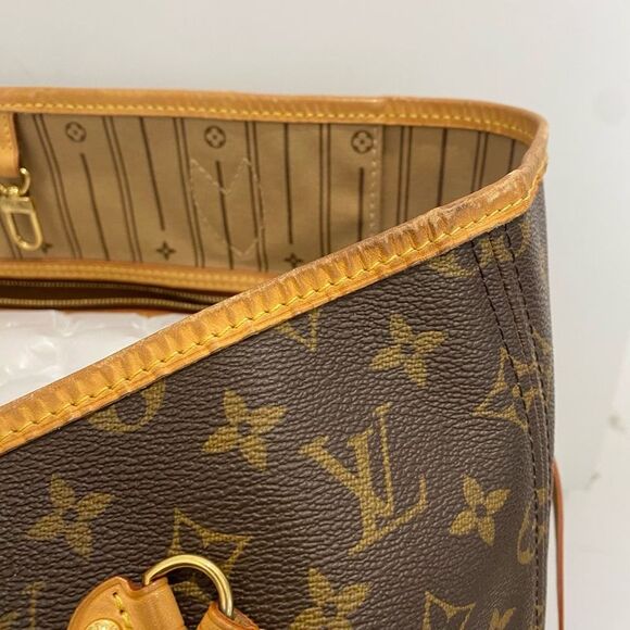 Louis Vuitton Women Pre-Loved Bag Very Good Condition - Picture 5 of 7